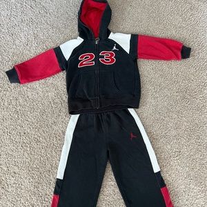 Air Jordan 23 - 3T toddler zip up hooded sweatshirt and sweatpants matching set